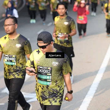 Runner Photo 6343845