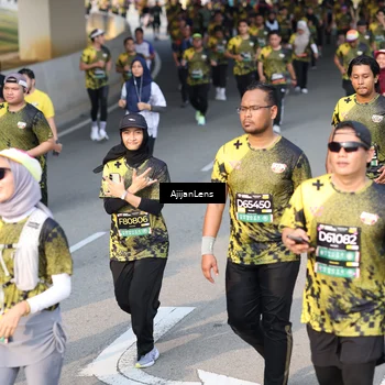 Runner Photo 6343881