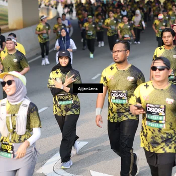 Runner Photo 6343937