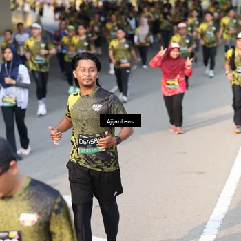 Runner Photo 6343938