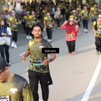 Runner Photo 6343951