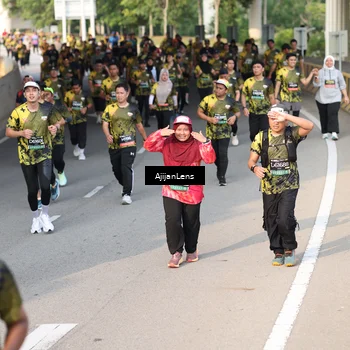 Runner Photo 6343976