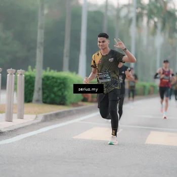 Runner Photo 6344045