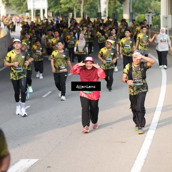 Runner Photo 6344055