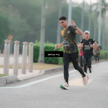 Runner Photo 6344059