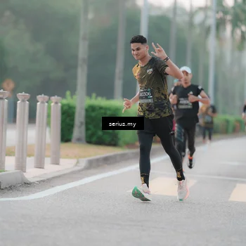 Runner Photo 6344060
