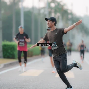 Runner Photo 6344084