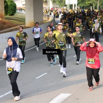 Runner Photo 6344135