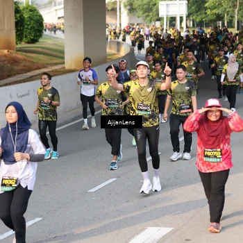 Runner Photo 6344137