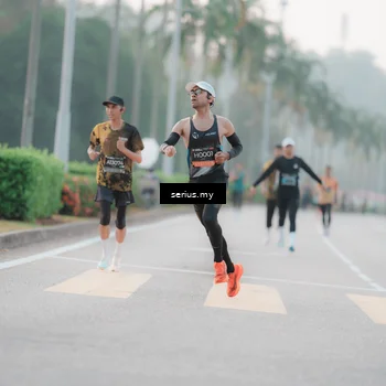 Runner Photo 6344142