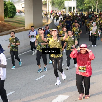 Runner Photo 6344180
