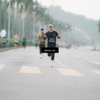 Runner Photo 6344193