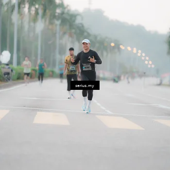 Runner Photo 6344203