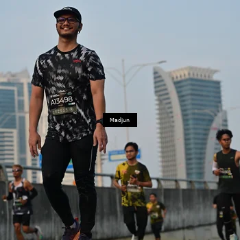 Runner Photo 6344210