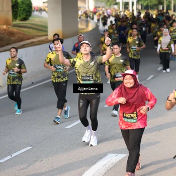 Runner Photo 6344228