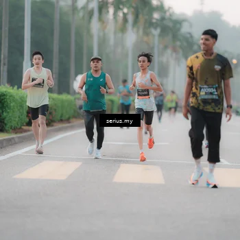 Runner Photo 6344238