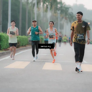 Runner Photo 6344242