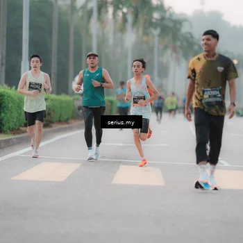 Runner Photo 6344245