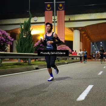 Runner Photo 6344251