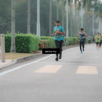 Runner Photo 6344310