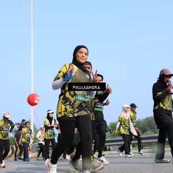 Runner Photo 6344315