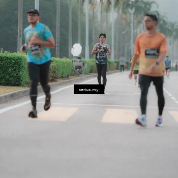 Runner Photo 6344325