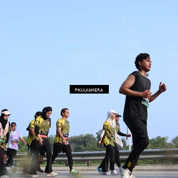 Runner Photo 6344366