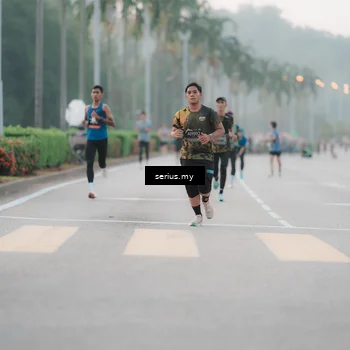 Runner Photo 6344374
