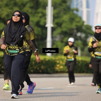 Runner Photo 6344378