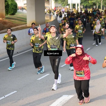 Runner Photo 6344391