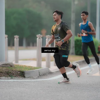 Runner Photo 6344392