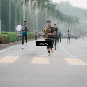 Runner Photo 6344399