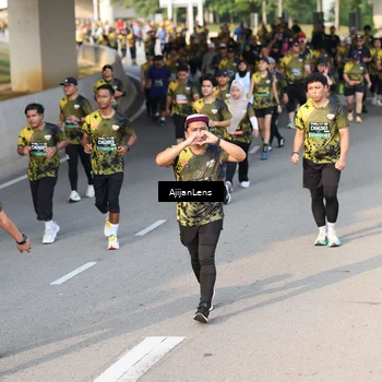 Runner Photo 6344426