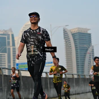 Runner Photo 6344448