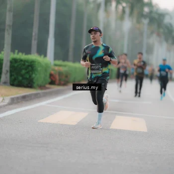 Runner Photo 6344455