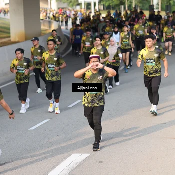 Runner Photo 6344493