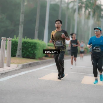 Runner Photo 6344545