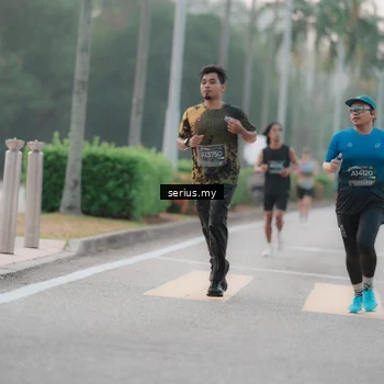 Runner Photo 6344546