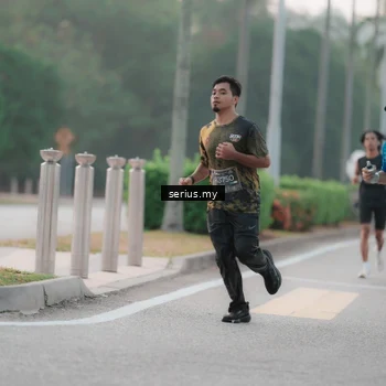 Runner Photo 6344553