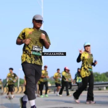 Runner Photo 6344563