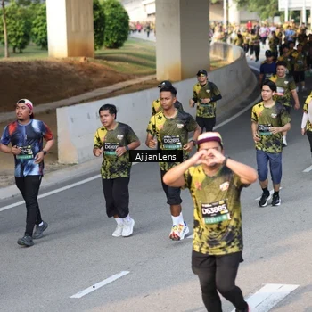 Runner Photo 6344574