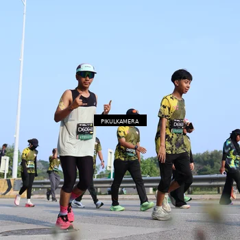 Runner Photo 6344658
