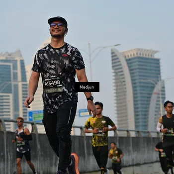 Runner Photo 6344666