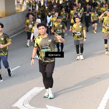 Runner Photo 6344674