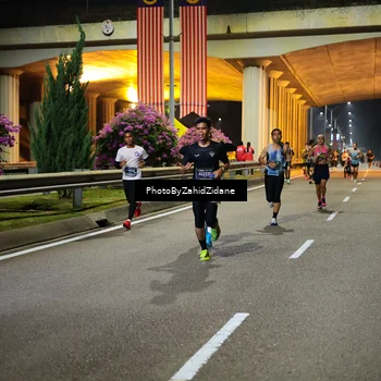 Runner Photo 6344683