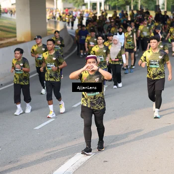 Runner Photo 6344690
