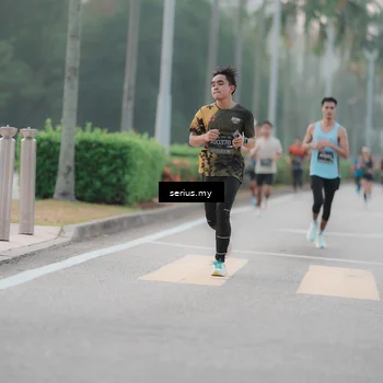 Runner Photo 6344695