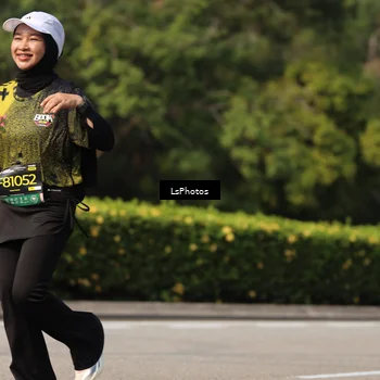 Runner Photo 6344725
