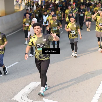 Runner Photo 6344810