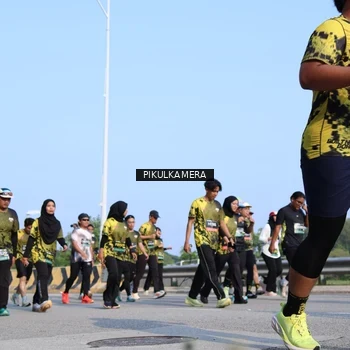 Runner Photo 6344848